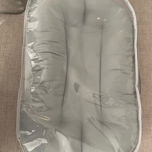 Snuggle Me Infant Lounger